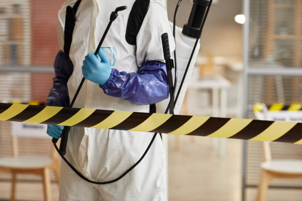 Professional Biohazard technician working in Inland, NE